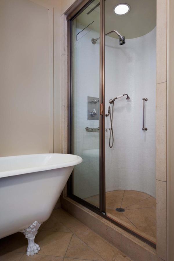 Wheatleigh Hotel Lenox Buitenkant foto
